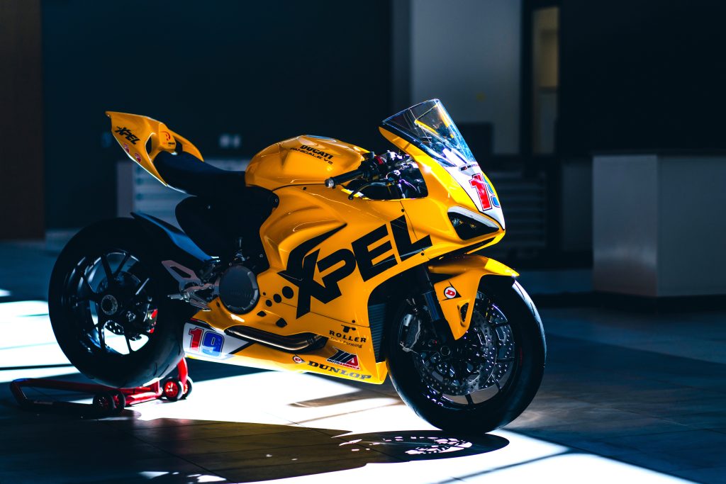 Read more about the article Rahals Add Two-Wheeled Racing To Their Portfolios With Creation Of Rahal Ducati Moto