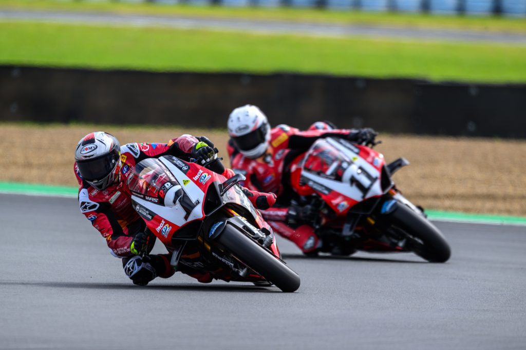 Read more about the article Herfoss Third In Australian Superbike Round