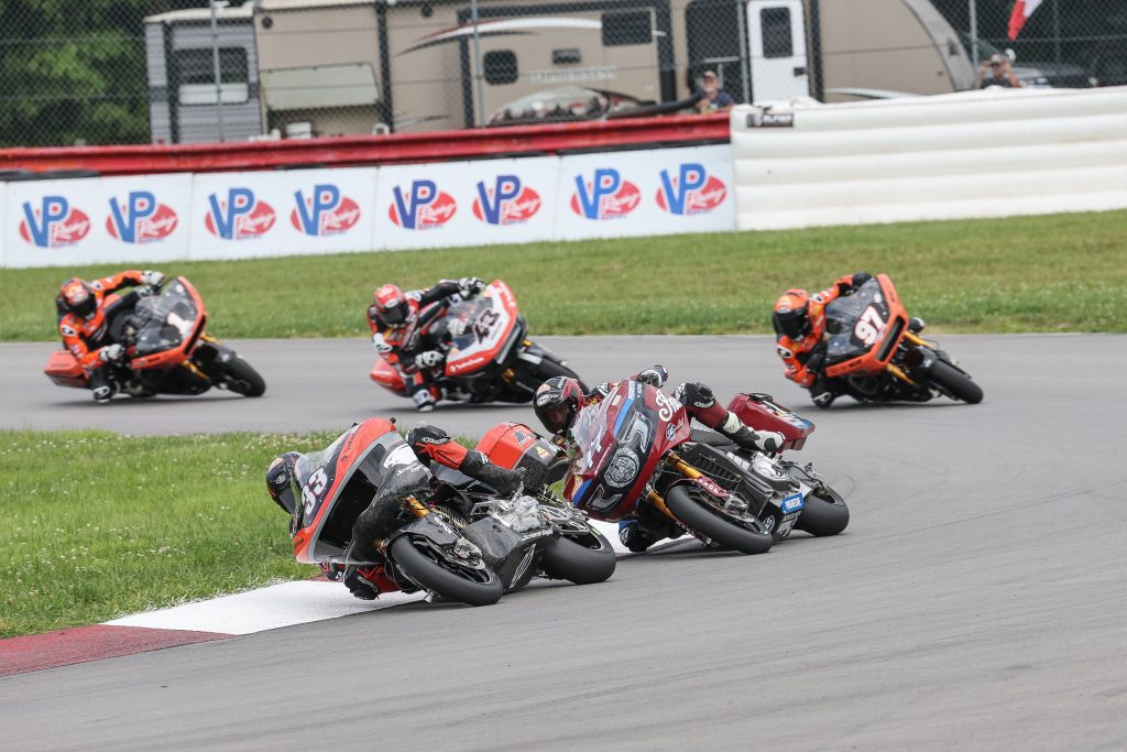Read more about the article Chapin Crowned, Scholtz Back On Top In Support Class Action At Mid-Ohio Sports Car Course