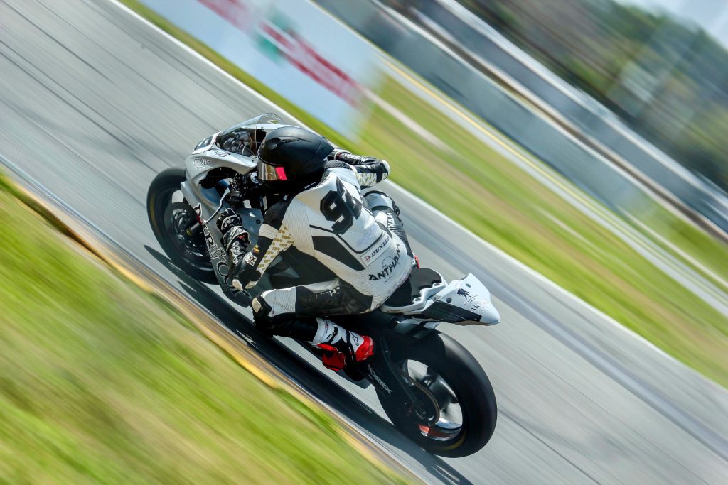 Read more about the article Jersey Block Party: BARTCON Racing’s Eli Block To Race Two Classes At MotoAmerica Superbikes At New Jersey
