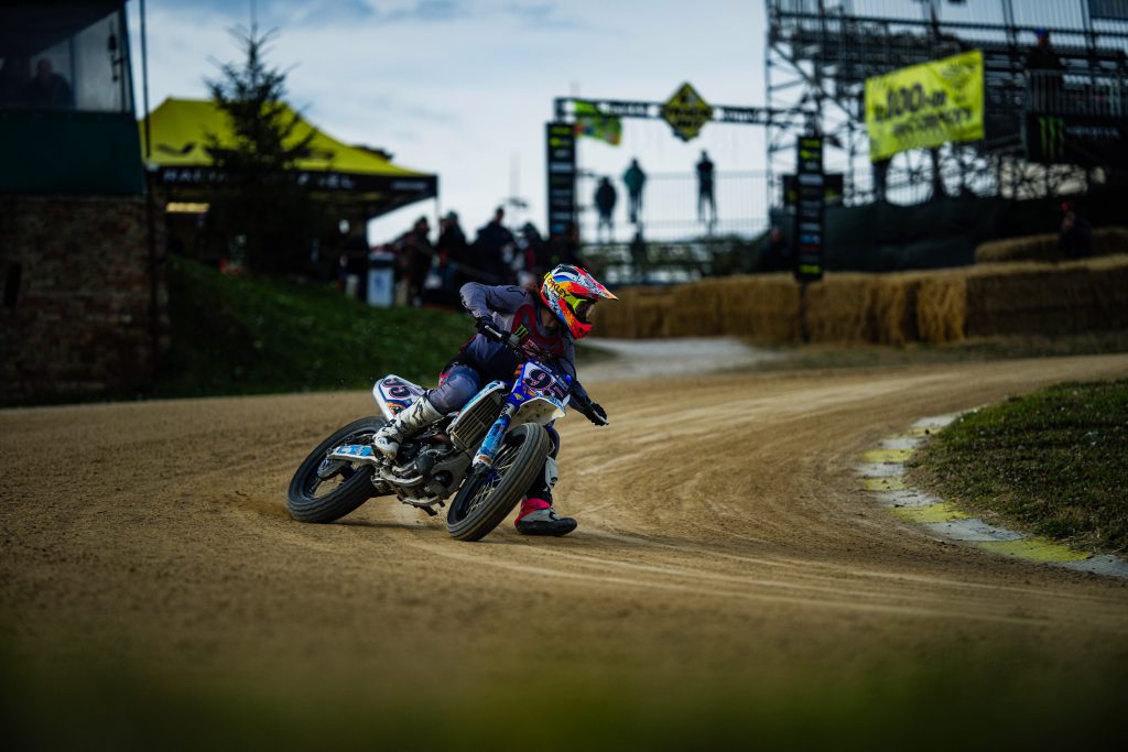 Read more about the article Beach Break: JD Talks About Day One At Rossi’s Ranch