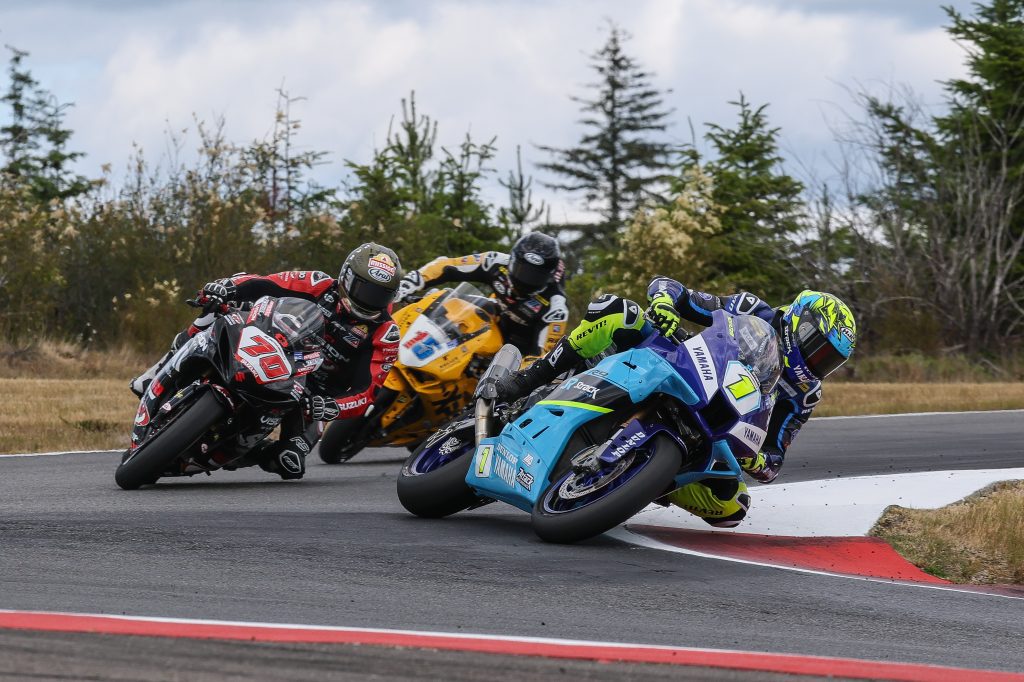 Read more about the article Scholtz Over Jacobsen In Supersport Thriller At Ridge Motorsports Park