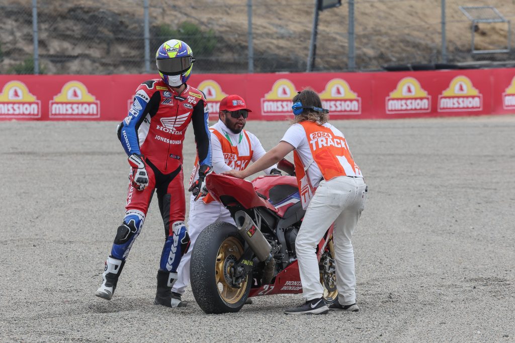 Read more about the article Get An Insider’s Experience At Laguna Seca