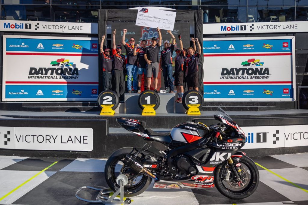 Read more about the article Practice Provides Paychecks As Fan Favorite Pit Stop Challenge Returns For DAYTONA 200