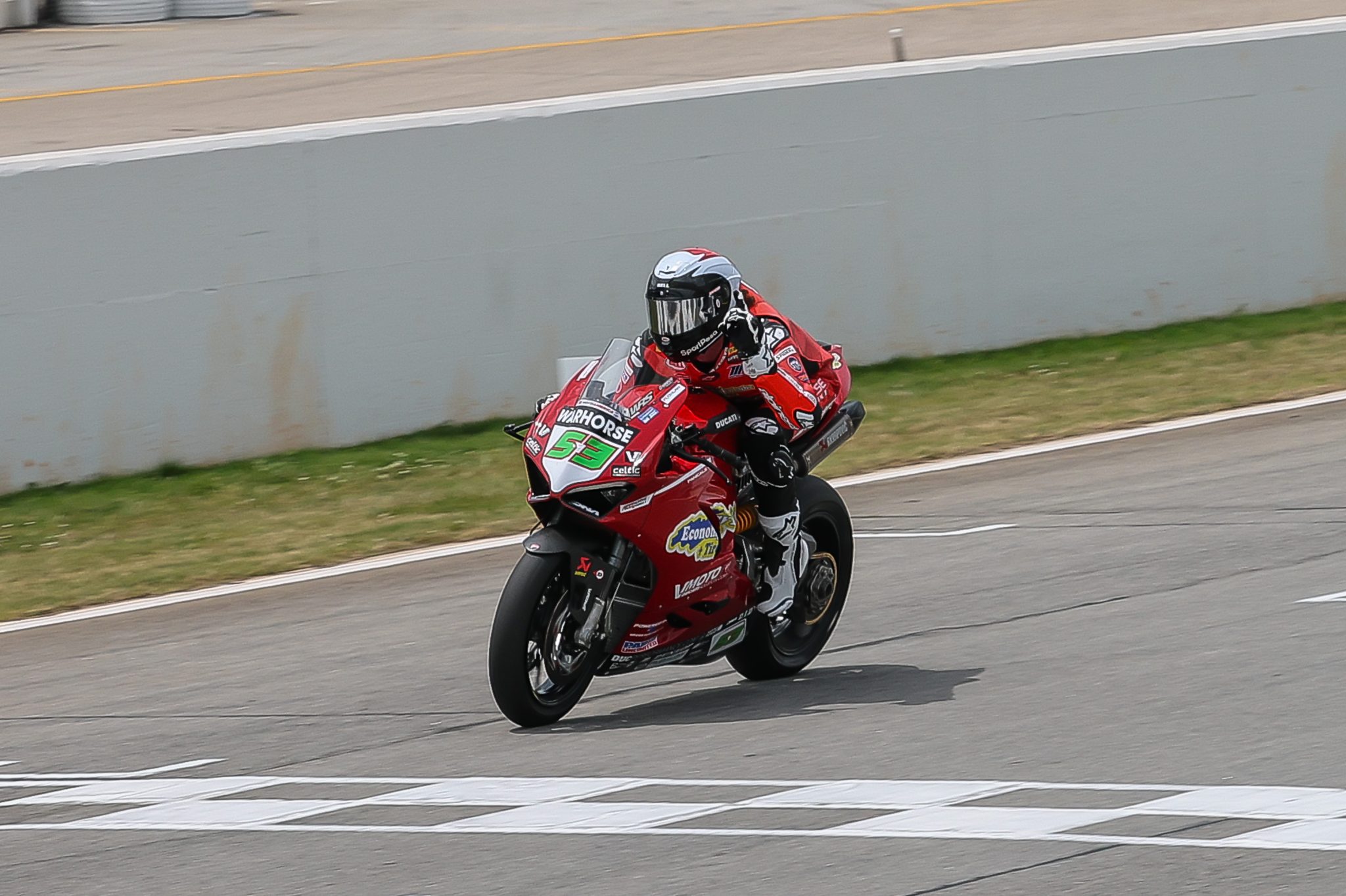 Binder Secures First MotoAmerica Supersport Victory