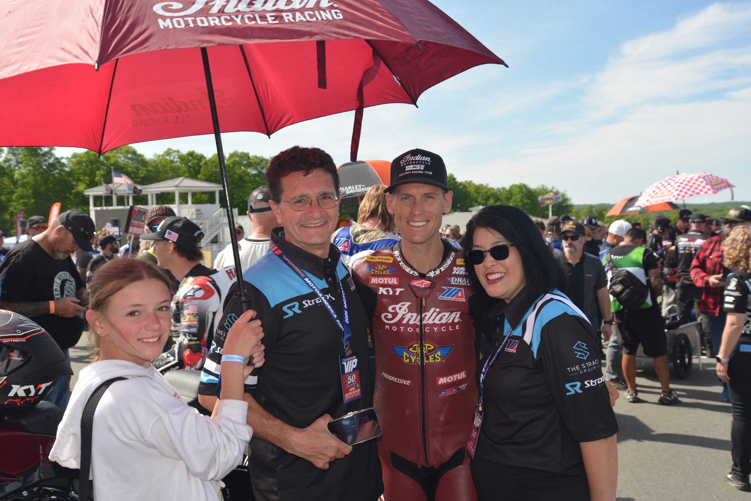 GET THE ULTIMATE VIP SUPERFAN EXPERIENCE